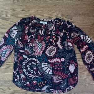 LOFT Women's Black and Pink Patterned Blouse